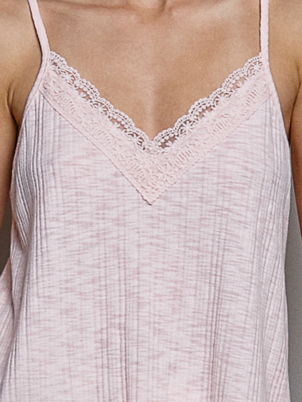 2/$35 🌺Clearance! POL Women's Lace Trim Tank/Cami Top - Picture 5 of 6